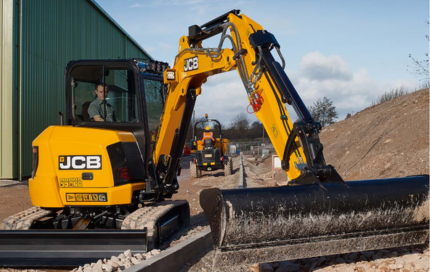 JCB 6-Ton Excavator – Powerful & Versatile Mid-Range Digger - Hiretech ...